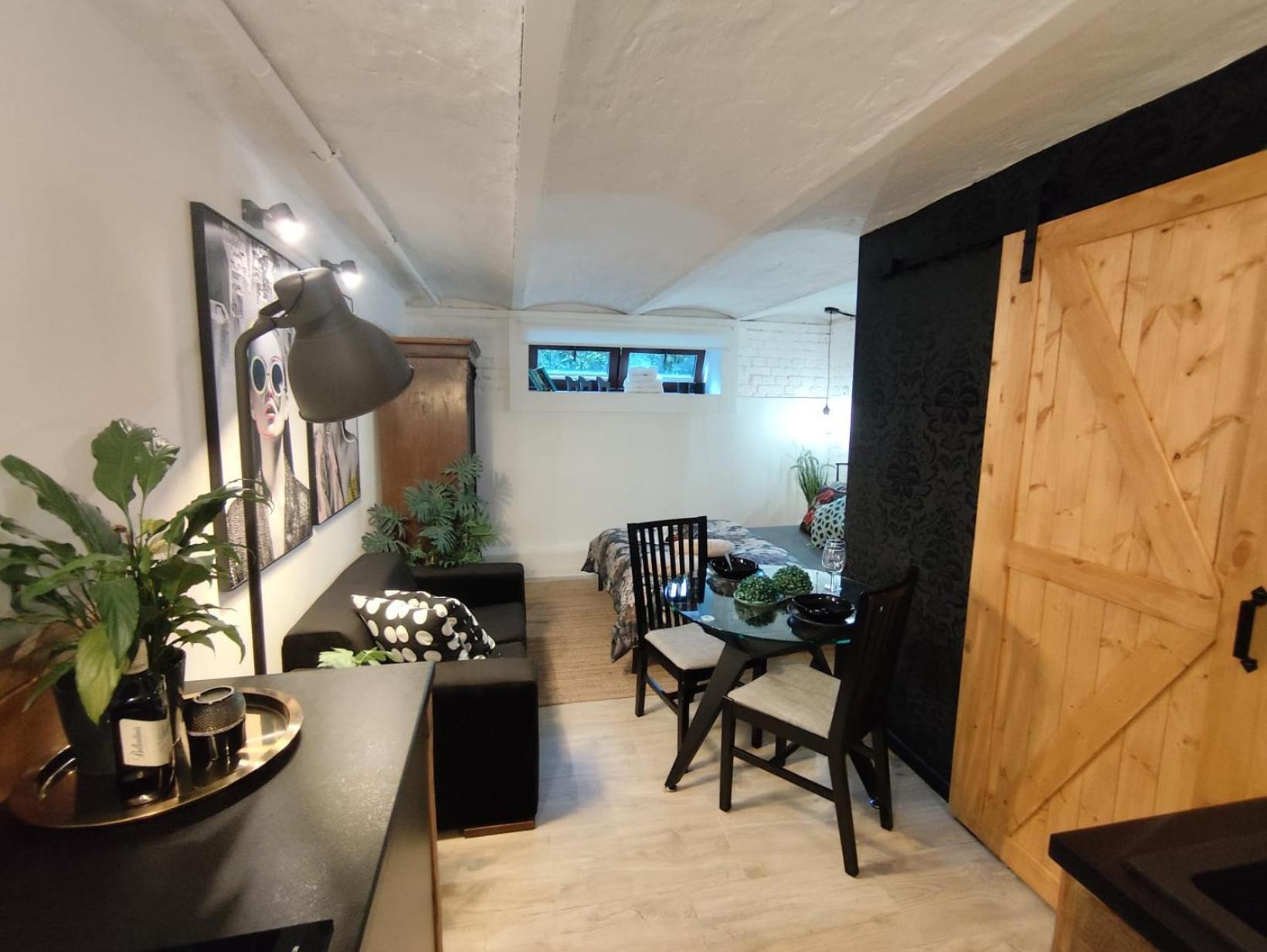 Przytulne Studio 4 Z Parkingiem Katoviçe Dış mekan fotoğraf